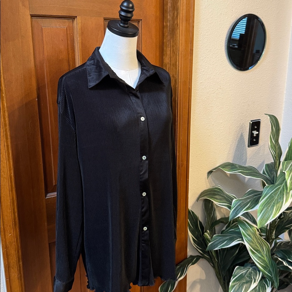 PRICE FIRM Sleeper Black Button-Up Shirt Size S - Picture 10 of 10